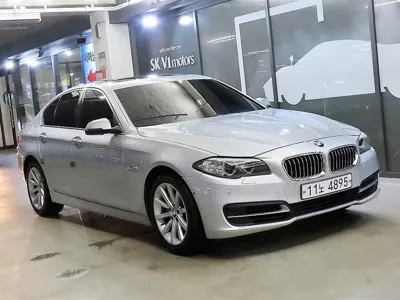 BMW 5-Series · 2015 год