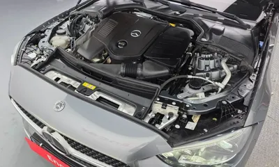 Mercedes-Benz C-Class 2022, 65421 км, за 27935.13 USD - фото 6