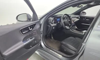 Mercedes-Benz C-Class 2022, 65421 км, за 27935.13 USD - фото 10