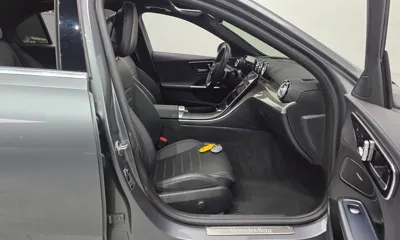 Mercedes-Benz C-Class 2022, 65421 км, за 27935.13 USD - фото 26