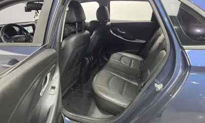 Hyundai i30 2018, 137524 км, за 5842.2 USD - фото 12