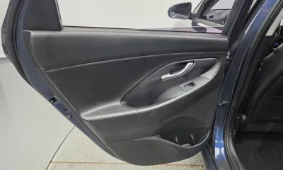 Hyundai i30 2018, 137524 км, за 5842.2 USD - фото 25