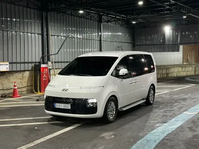 Hyundai Staria 2024, 48000 км, за 18054.76 USD - фото 9
