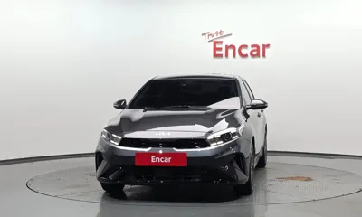 Kia K3 2023, 95340 км, за 10093.11 USD