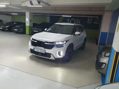 Kia Seltos 2025, 17669 км, за 17120.58 USD