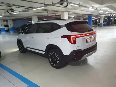 Kia Seltos 2025, 17669 км, за 17120.58 USD - фото 6