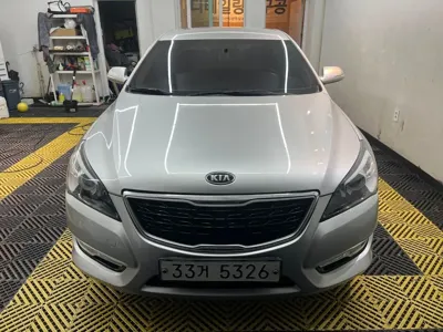 Kia K7 · 2012 год