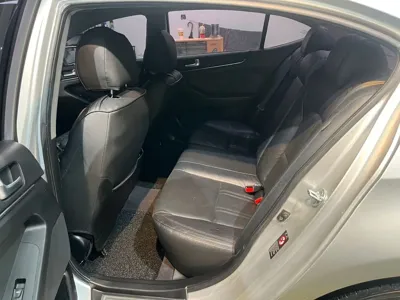 Kia K7 2012, 165992 км, за 2210.23 USD - фото 19
