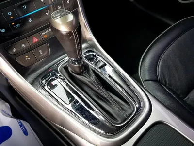ChevroletGMDaewoo Malibu 2013, 132000 км, за 1107.49 USD - фото 13