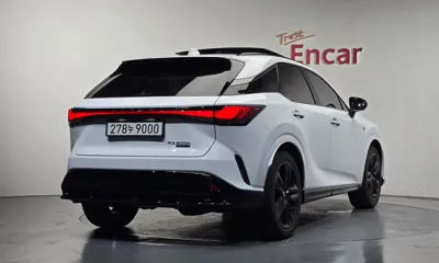 Lexus RX 2025, 9320 км, за 68958.75 USD