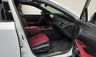 Lexus RX 2025, 9320 км, за 68958.75 USD - фото 26