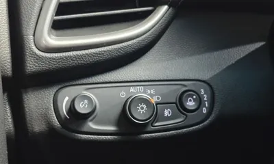 ChevroletGMDaewoo Trax 2018, 102563 км, за 4232.6 USD - фото 20