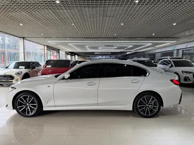 BMW 3 Series 2023, 30000 км, за 31948.66 USD - фото 6