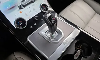Land Rover Range Rover Evoque 2020, 69482 км, за 16511.73 USD - фото 9