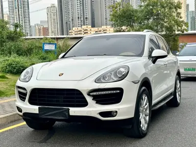 Porsche Cayenne · 2014 год