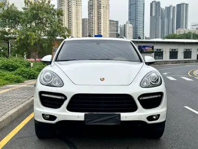 Porsche Cayenne 2014, 210000 км, за 12966.14 USD