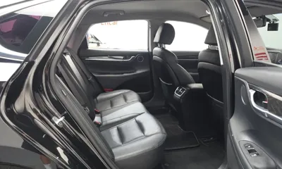 Hyundai Grandeur 2018, 101451 км, за 6123.78 USD - фото 12