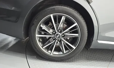 Hyundai Grandeur 2020, 126285 км, за 11726.39 USD