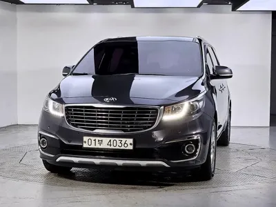 Kia Canival 2018, 305000 км, за 3122.56 USD