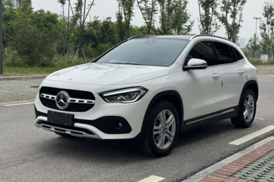 Mercedes-Benz GLA · 2023 год