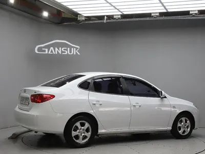 Hyundai Avante 2008, 63432 км, за 1641.07 USD