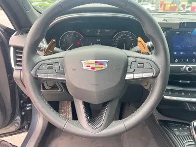 Cadillac CT5 2021, 50000 км, за 16156.25 USD