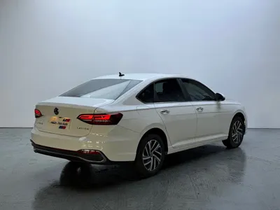 Volkswagen Lavida 2023, 15000 км, за 12624.83 USD - фото 6