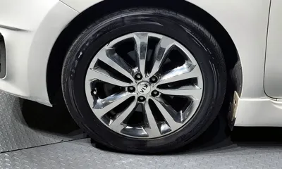Kia Canival 2018, 131697 км, за 12406.46 USD