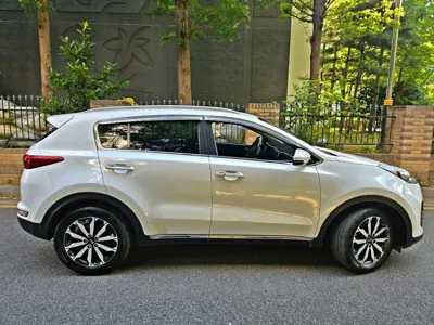 Kia Sportage 2016, 85242 км, за 7351.98 USD