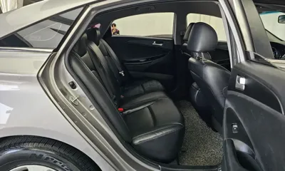 Hyundai Sonata 2014, 120802 км, за 3452.77 USD - фото 12