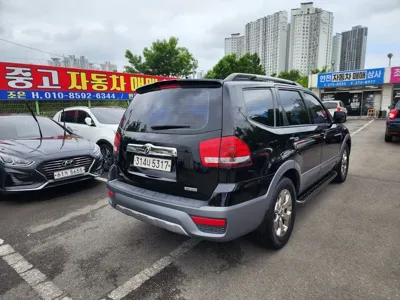 Kia Mohave 2017, 115000 км, за 10726.12 USD