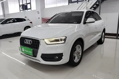 Audi Q3 · 2015 год