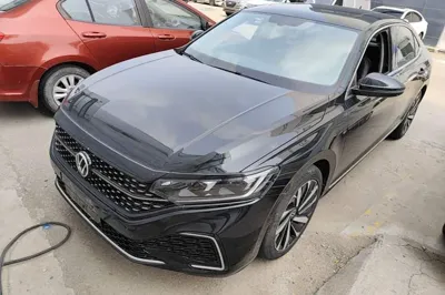 Volkswagen Passat · 2022 год