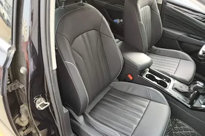 Volkswagen Passat 2022, 52300 км, за 17425 USD - фото 19
