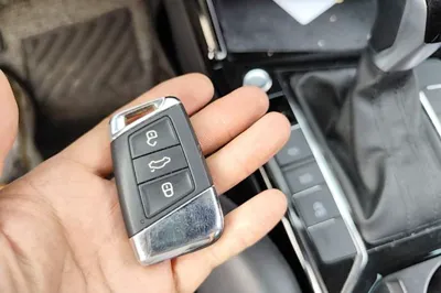 Volkswagen Passat 2022, 52300 км, за 17425 USD - фото 23