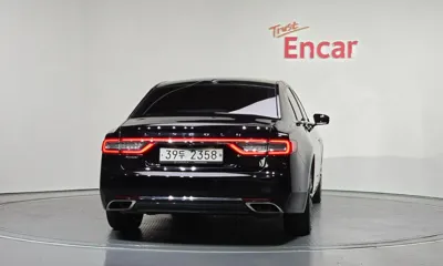 Lincoln Continental 2017, 69369 км, за 12026.26 USD