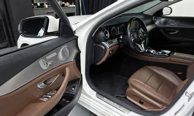 Mercedes-Benz E-Class 2019, 61610 км, за 18970.72 USD - фото 10