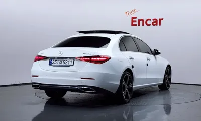 Mercedes-Benz C-Class 2023, 20204 км, за 24069.76 USD