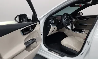 Mercedes-Benz C-Class 2023, 20204 км, за 24052.52 USD - фото 10