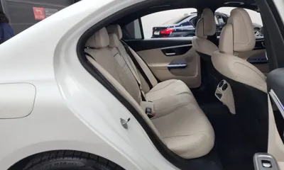 Mercedes-Benz C-Class 2023, 20204 км, за 24052.52 USD - фото 11