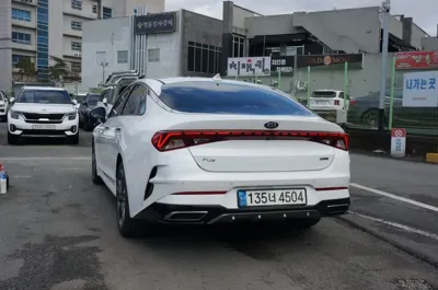 Kia K5 2020, 70451 км, за 14998.35 USD