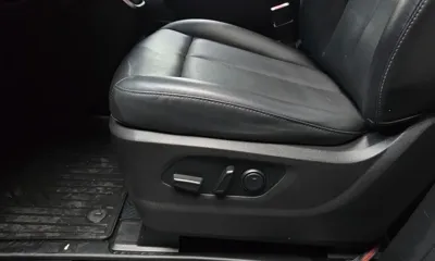 Hyundai Staria 2022, 54278 км, за 16458.51 USD - фото 31