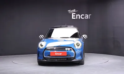 MINI Cooper 2022, 26045 км, за 15570.04 USD