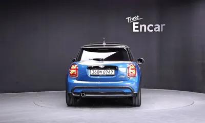 MINI Cooper 2022, 26045 км, за 15570.04 USD