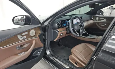 Mercedes-Benz E-Class 2023, 75293 км, за 24039.1 USD - фото 10