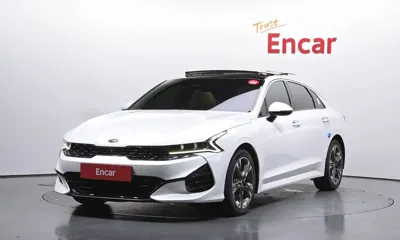 Kia K5 · 2020 год