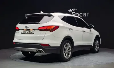 Hyundai Santafe 2015, 126083 км, за 6440.29 USD