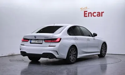 BMW 3-Series 2021, 107132 км, за 16930.38 USD