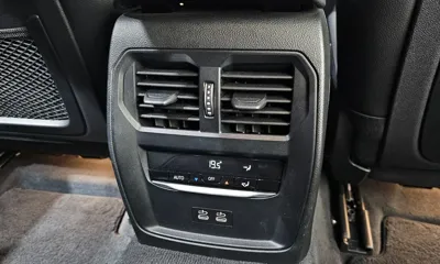 BMW 3-Series 2021, 107132 км, за 16930.38 USD - фото 31