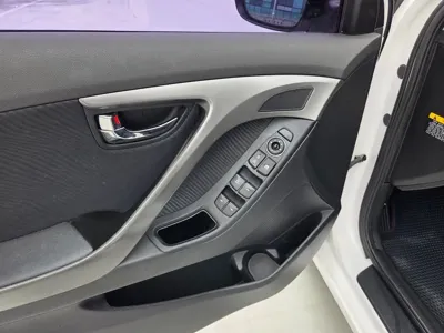 Hyundai Avante 2012, 155000 км, за 2573.29 USD - фото 16